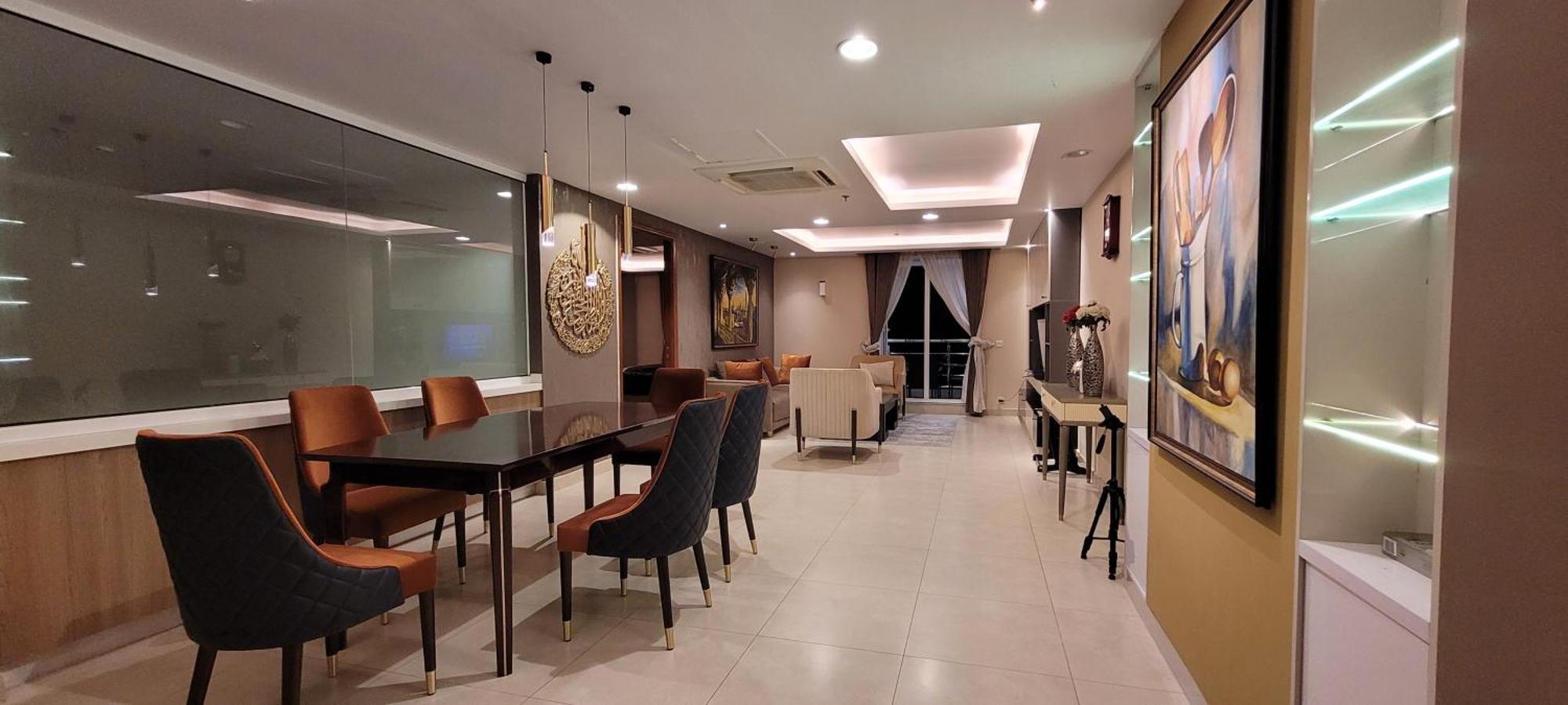 Goldcrest Luxury Apartments Лахор Экстерьер фото