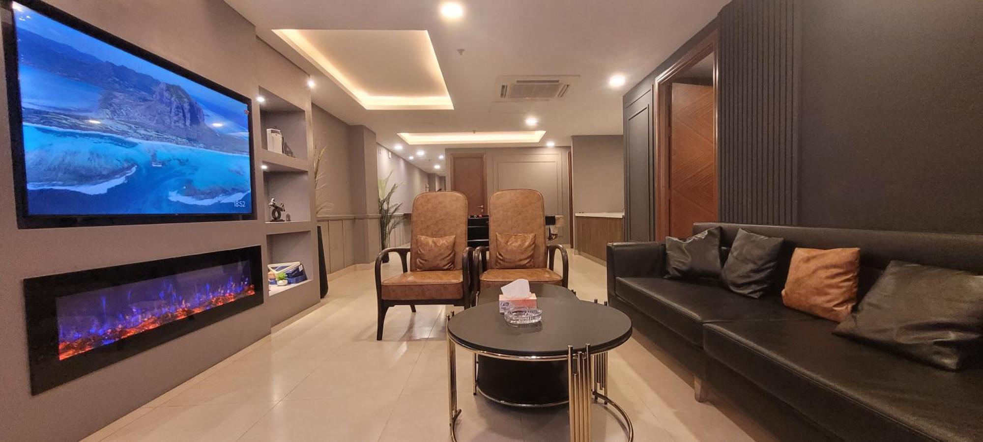 Goldcrest Luxury Apartments Лахор Экстерьер фото